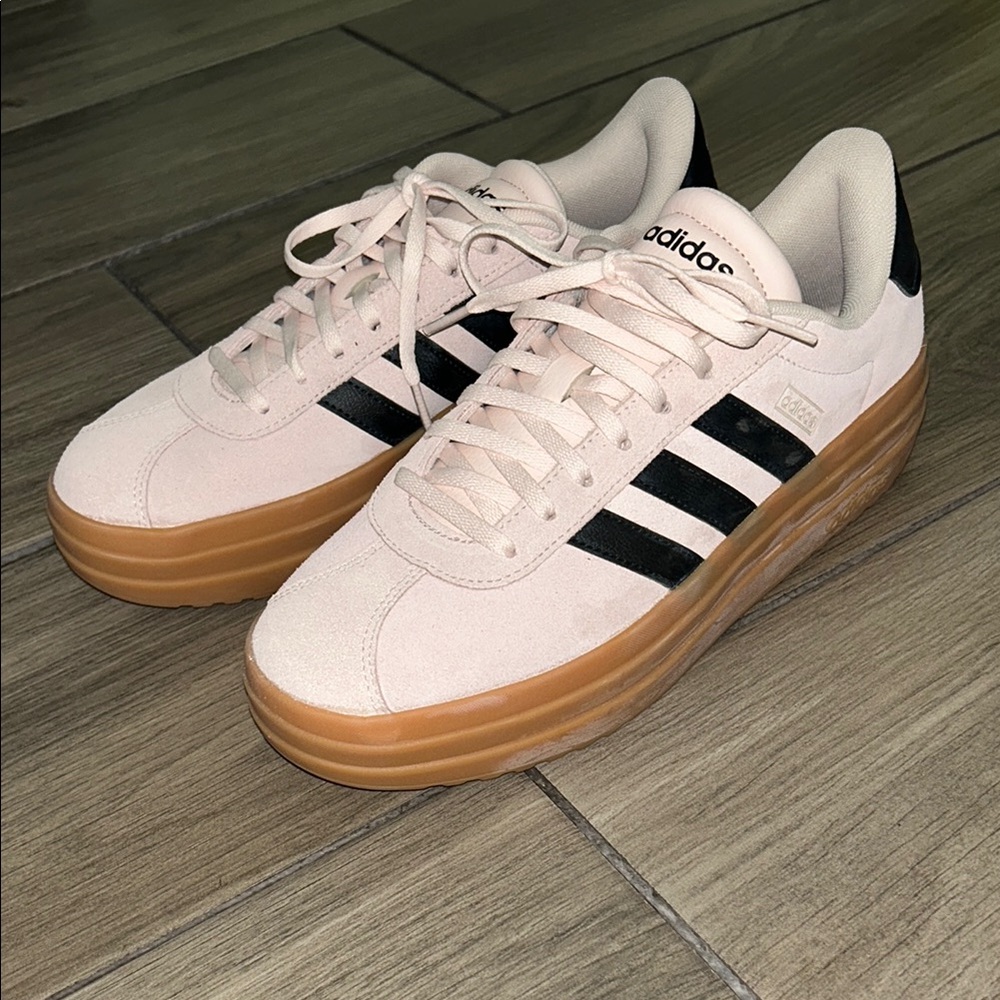 Adidas Women's Trainers adidas VL Court Bold